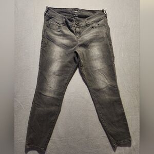 Torrid Size 20 Black